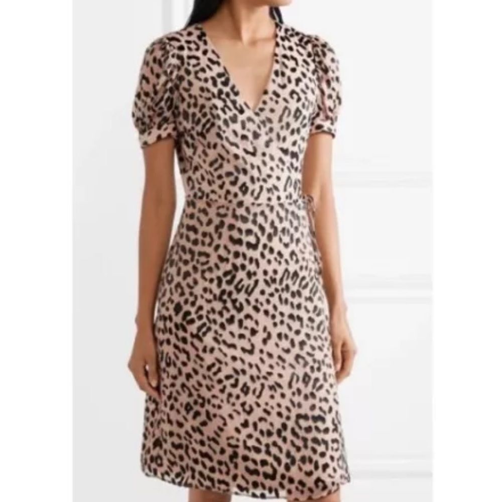 ALICE +‎ OLIVIA cheetah print silk blend wrap dress puff sleeves lined size 6